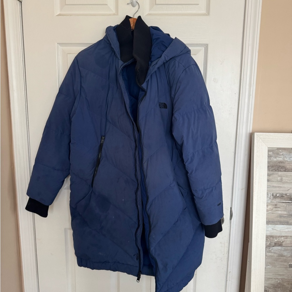BLUE HOODED PUFFER COAT - Picture 2 of 6
